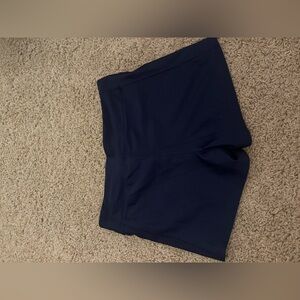 under armor spandex shorts, size 6, navy blue
